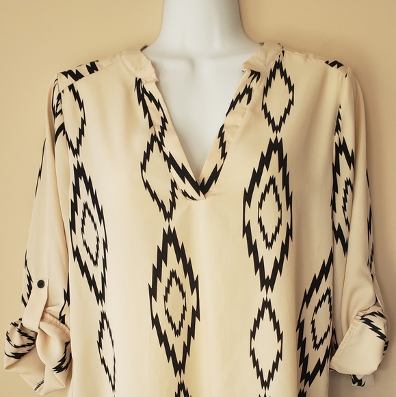 million bullpup Tops - Printed Blouse